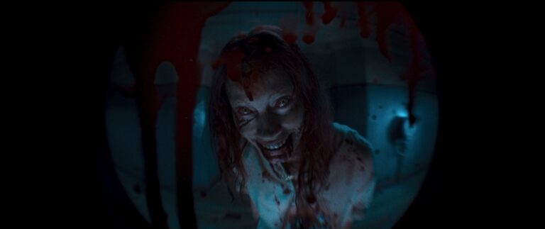 Alyssa Sutherland in Evil Dead Rise.