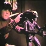 alien movie tie-in action figure advert