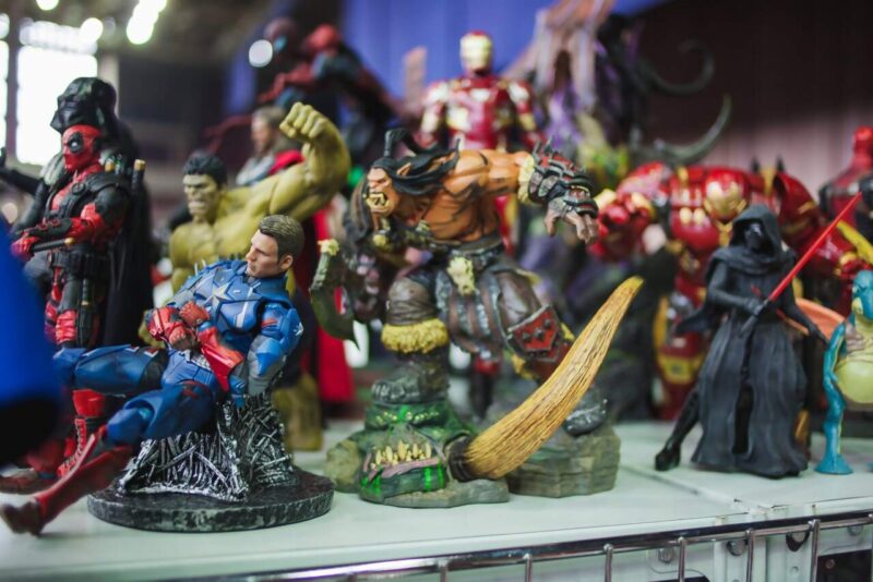 Lots of Marvel figures