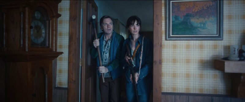 oak street ewan mcgregor anne hathaway